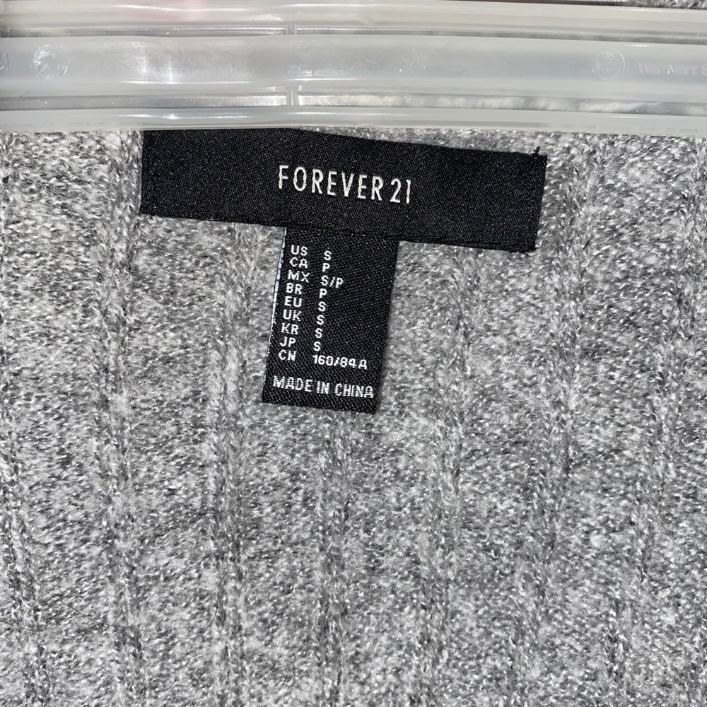 Cardigan - Picture 2 of 3